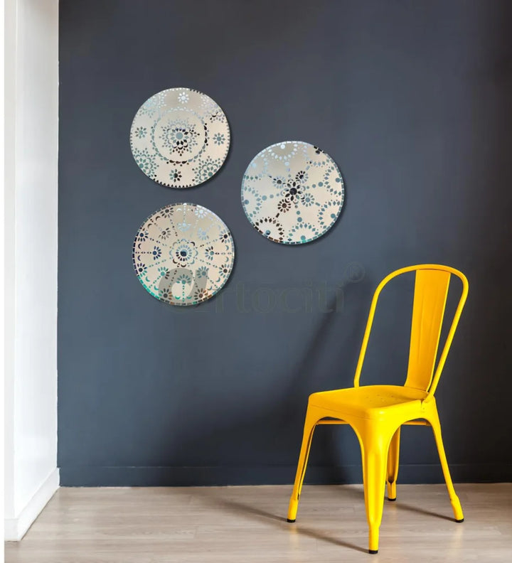 Radiant Handmade Mirror Mosaic Lippan Art (Set of 3) WHITE / 12 Inch Diameter Lippan Art