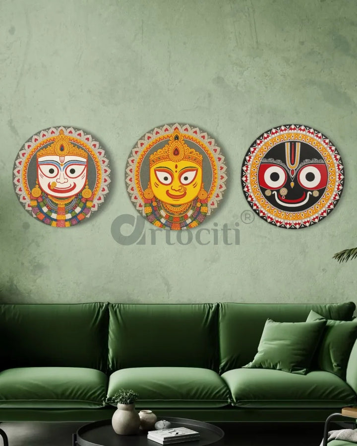 Set of 3 Divine Pattachitra Trio – Jagannath Subhadra & Balabhadra | Round Canvas Wall Art Set of 3 / 20X20 Inch